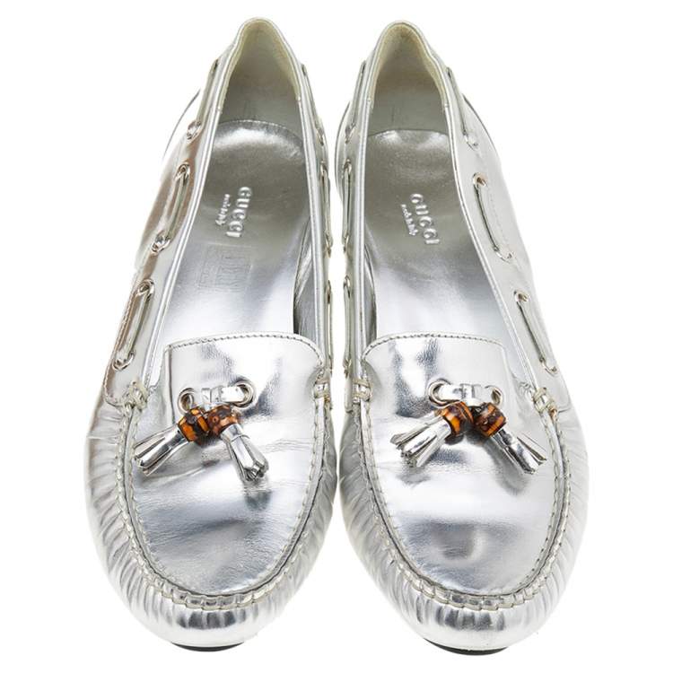 Pre Owned Gucci Silver Leather Bamboo Tassel Loafer Pumps Size 40