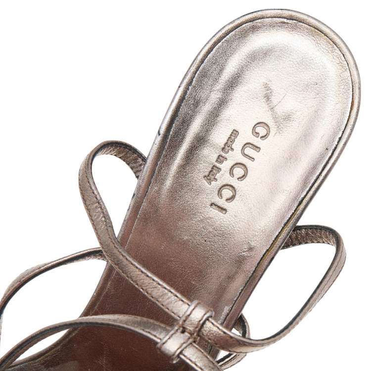Pre Owned Gucci Metallic Grey Leather Ankle Strap Sandals Size 37.5
