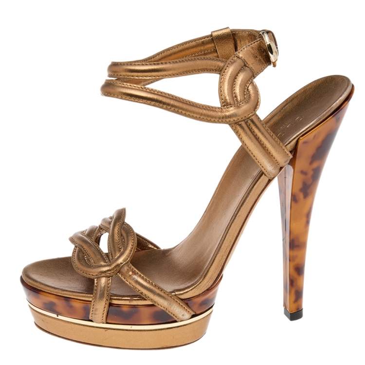 Pre Owned Gucci Gold Leather Platform Ankle Strap Sandals Size 38