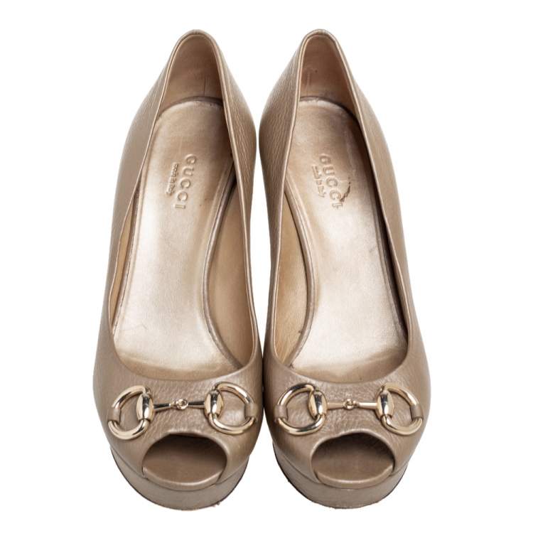 Pre Owned Gucci Metallic Bronze  Leather Horsebit Peep Toe Pumps Size 36