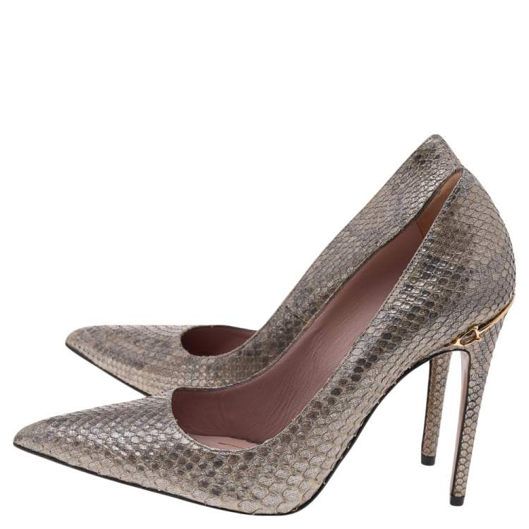 Pre Owned Gucci Metallic Grey Python Horsebit Pointed Toe Pumps Size 37.5