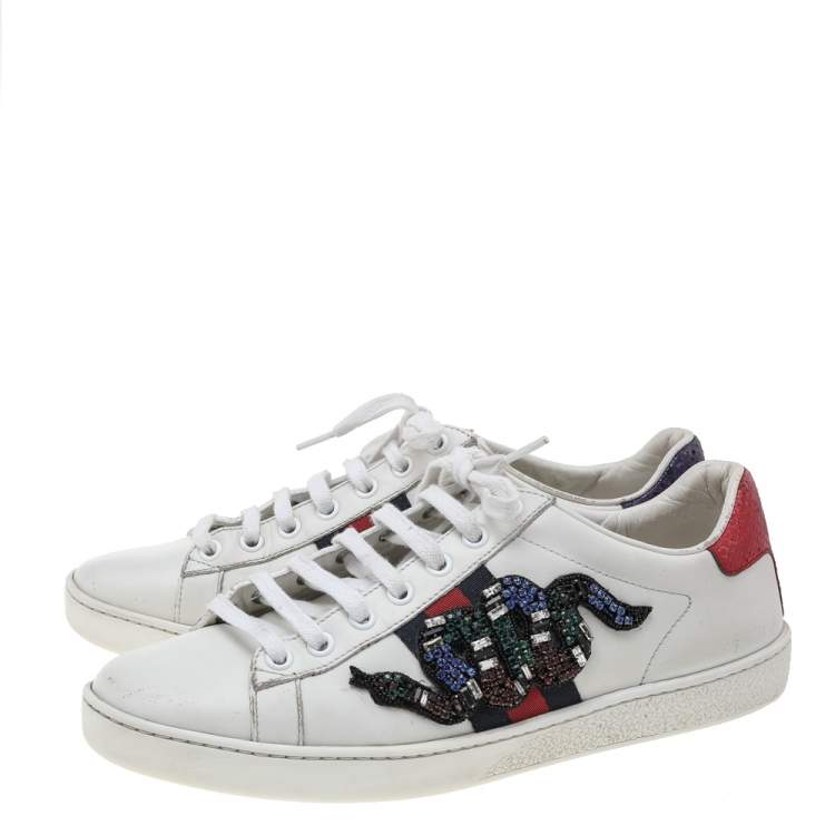 مملوكة مسبقًا Gucci White Leather Ace Snake Embellished Low Top Sneakers Size 37.5