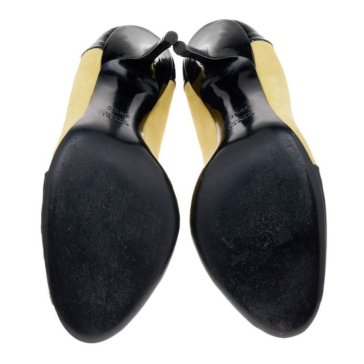 Pre Owned Gucci Black/Yellow Patent Leather And Suede Peep Toe Pumps Size 38.5