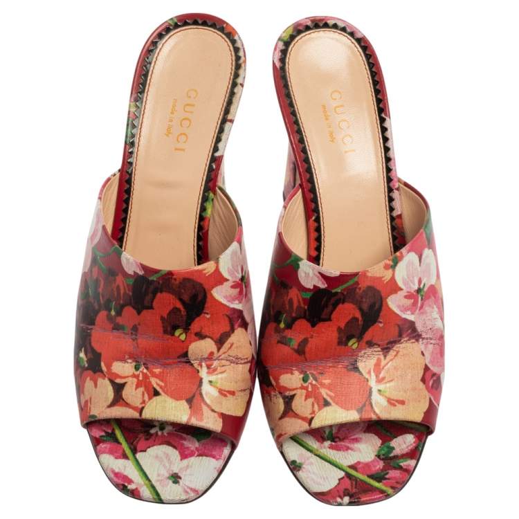 Pre Owned Gucci Multicolor Bloom Print Leather Slide Sandals Size 36