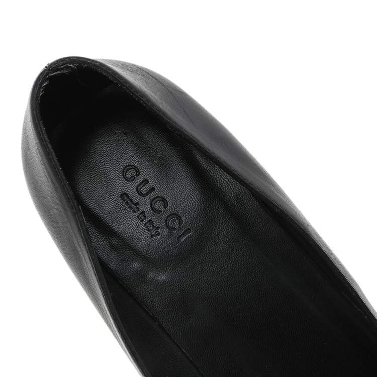 Pre Owned Gucci Vintage Black Leather Pumps Size 38.5
