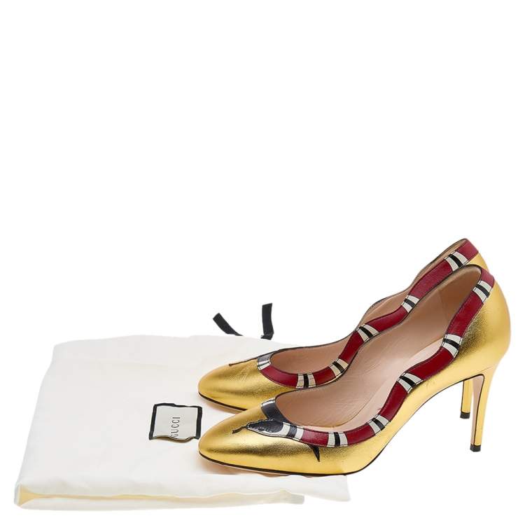 Pre Owned Gucci Gold Leather Yoko Snake High Heel Pumps Size 37.5