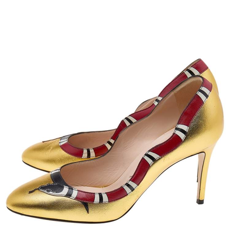 Pre Owned Gucci Gold Leather Yoko Snake High Heel Pumps Size 37.5