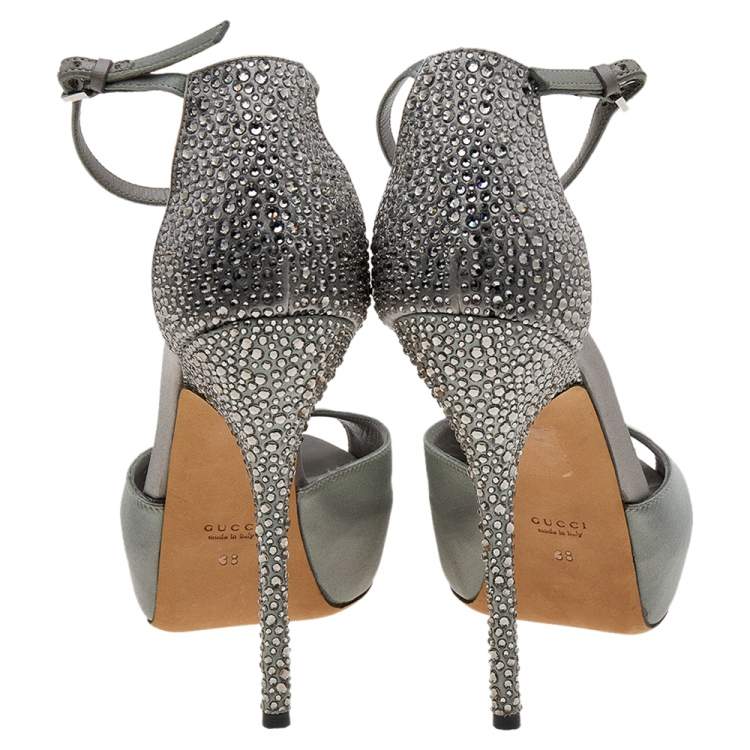 Pre Owned Gucci Grey Satin Ankle Strap Peep Toe Platform Sandals Size 38