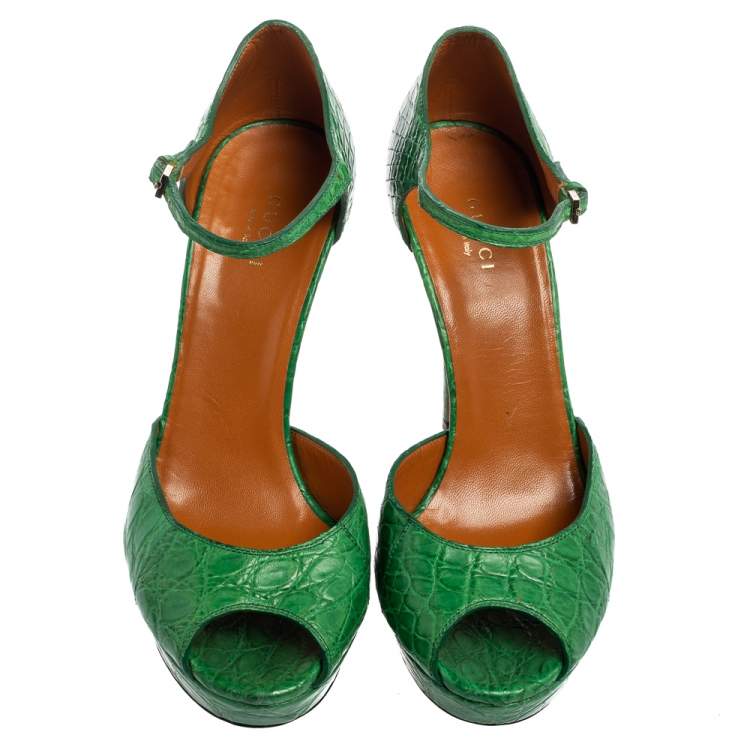 Pre Owned Gucci Green Crocodile  Peep Toe  Platform Ankle Strap Pumps Size Size 38