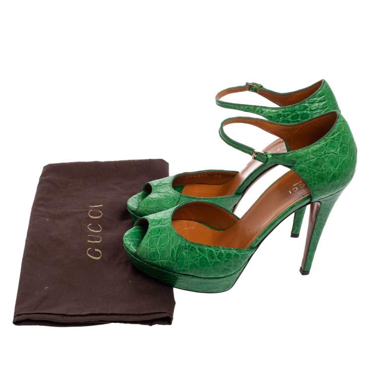 Pre Owned Gucci Green Crocodile  Peep Toe  Platform Ankle Strap Pumps Size Size 38