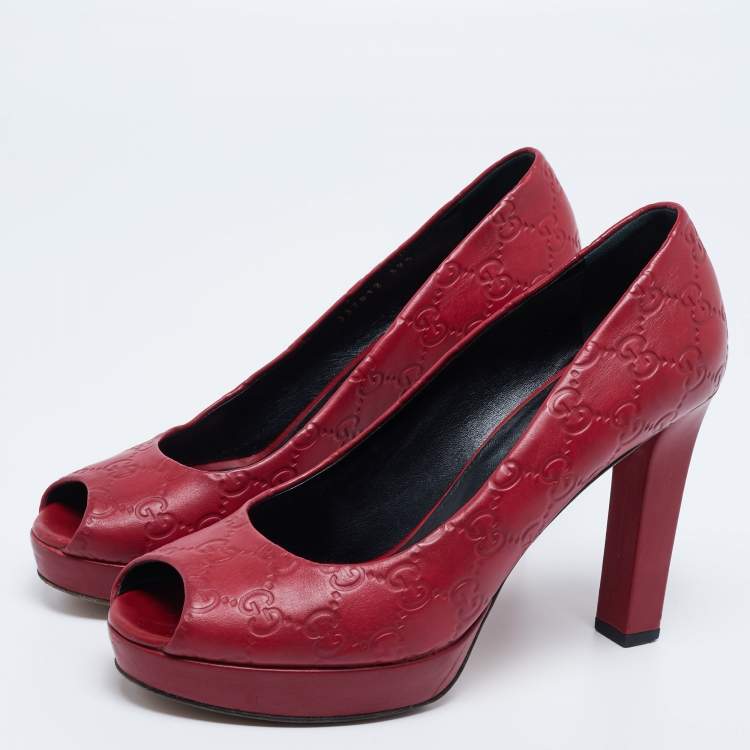 Pre Owned Gucci Burgundy Guccissima Leather Peep Toe Platform Pumps Size 39.5