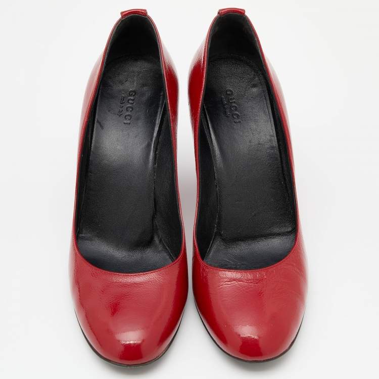 Pre Owned Gucci Red Patent Leather Wedge Round Toe Pumps Size 40