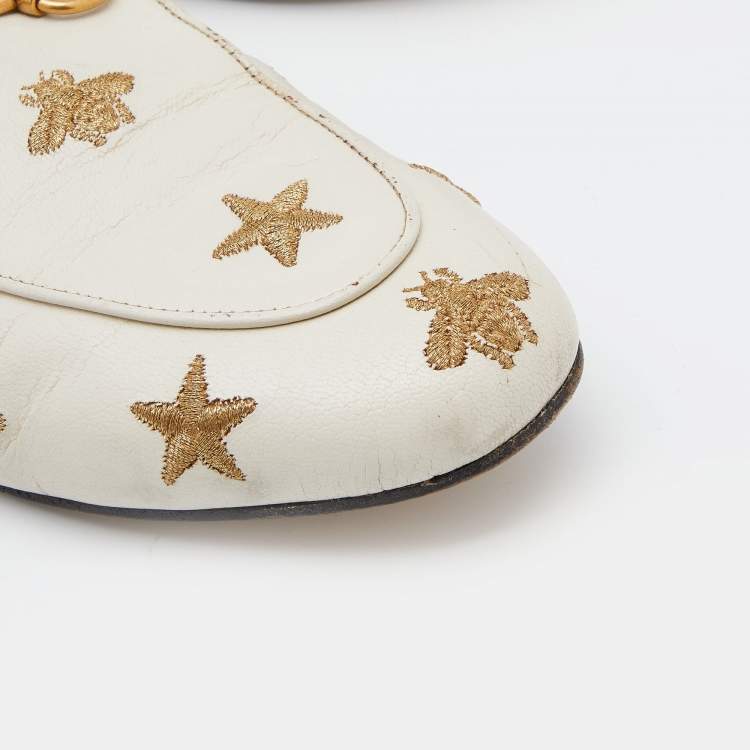 Pre Owned Gucci White Star And Bee Embroidered Leather Princetown Horsebit Flat Mules Size 35