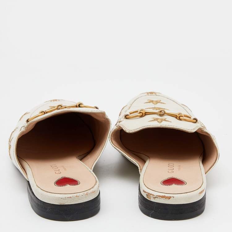 Pre Owned Gucci White Star And Bee Embroidered Leather Princetown Horsebit Flat Mules Size 35