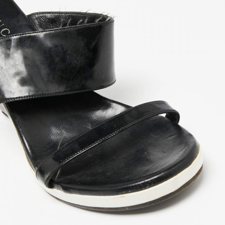 Pre Owned Gucci Black Patent Leather Cut-Out Wedge Slide Sandals Size 38