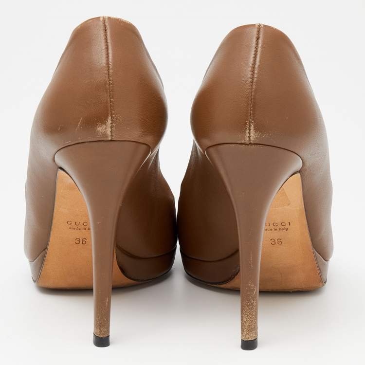 Pre Owned Gucci Brown Leather Horsebit Peep Toe Pumps Size 36