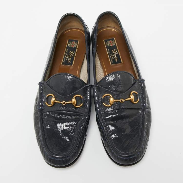 Pre Owned Gucci Dark Grey Patent Leather Horsebit Loafers Size 39
