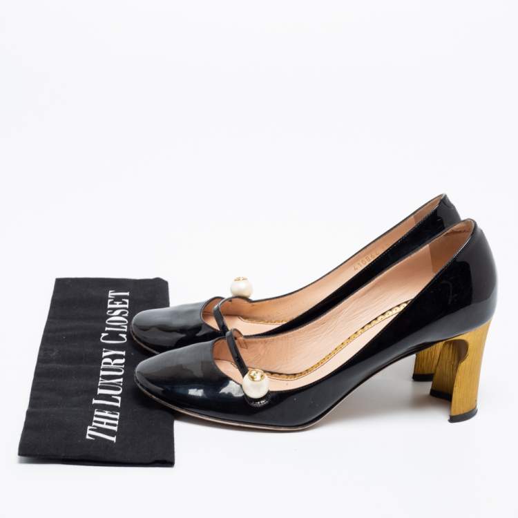 Pre Owned Gucci Black Patent Leather Pearl Detail Mary Jane Pumps Size 38.5