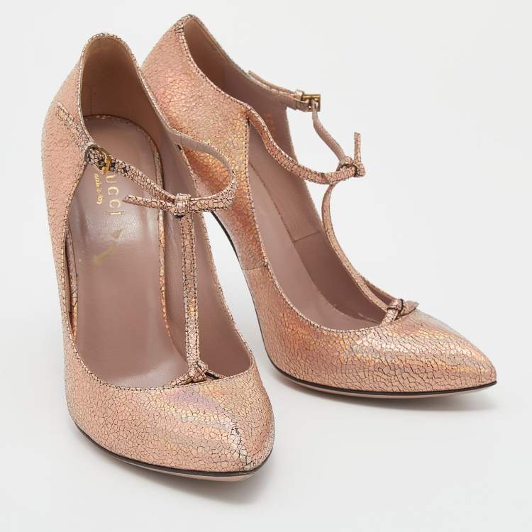 Pre Owned Gucci Metallic Holographic Crackled Leather Beverly T-Strap Pumps Size 37