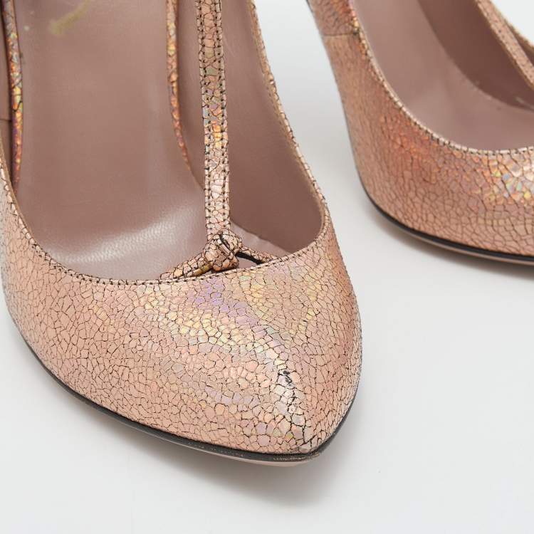 Pre Owned Gucci Metallic Holographic Crackled Leather Beverly T-Strap Pumps Size 37