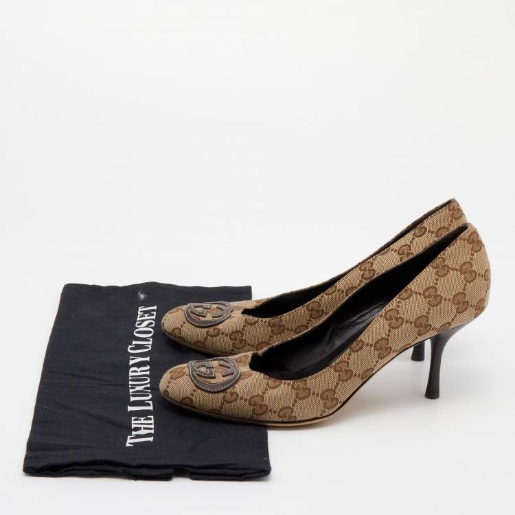 Pre Owned Gucci Beige/Brown GG Canvas Interlocking G Pumps Size 38