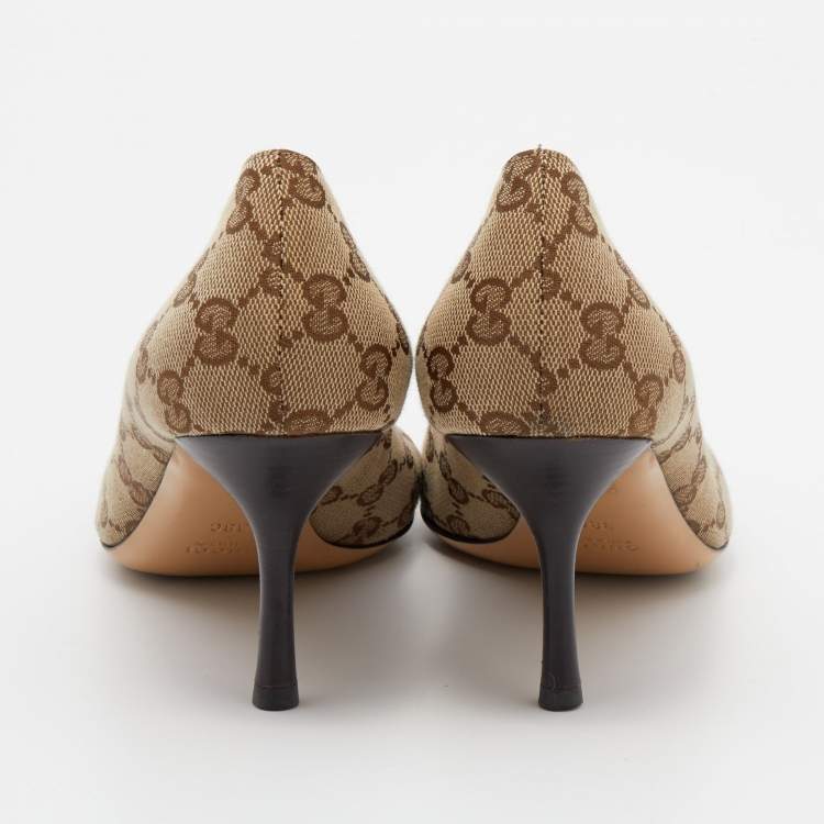 Pre Owned Gucci Beige/Brown GG Canvas Interlocking G Pumps Size 38