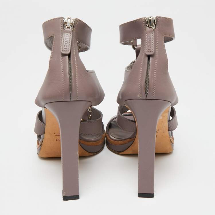 Pre Owned Gucci Mauve Leather Studded Gladiator Sandals Size 37.5
