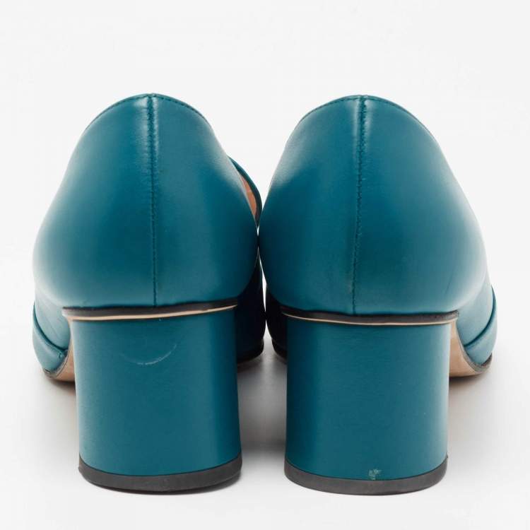 Pre Owned Gucci Blue Leather Horsebit Loafer Pumps Size 40