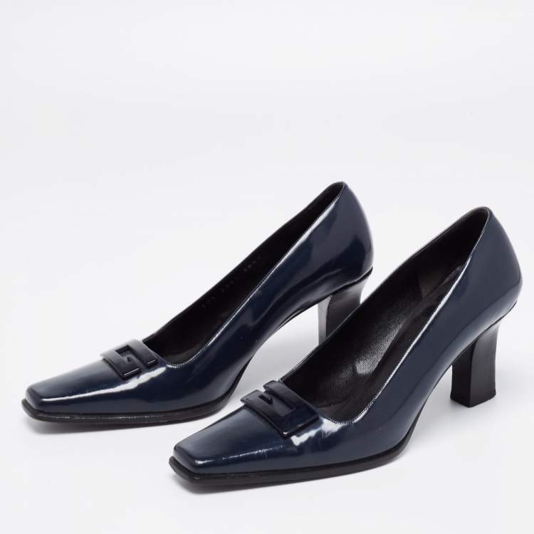 Pre Owned Gucci Midnight Blue Patent Leather Square-Toe Pumps Size 36.5