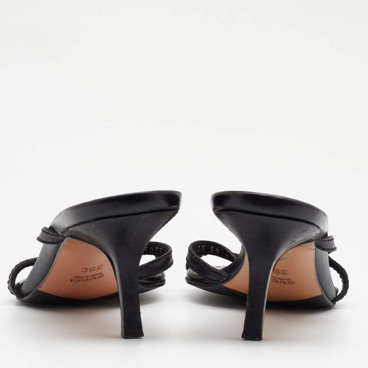 مملوكة مسبقًا Gucci Black Leather Interlocking G Strappy Sandals Size 39