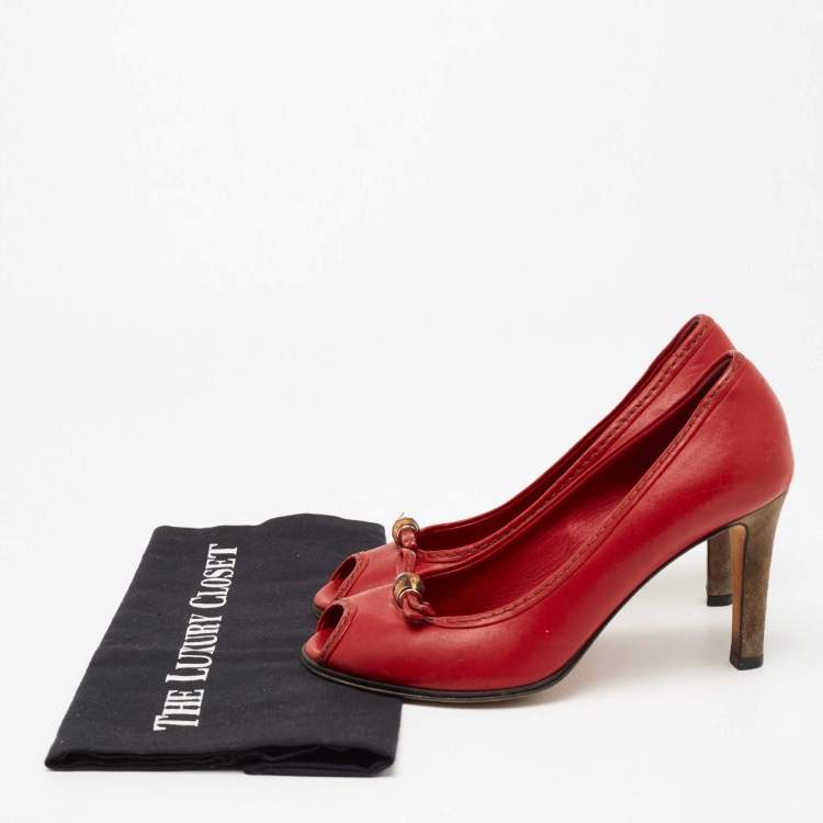 Pre Owned Gucci Red Leather Bamboo Bow Peep-Toe Pumps Size 37
