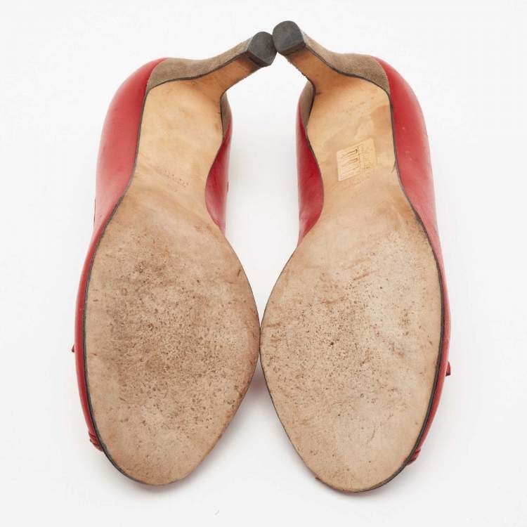 Pre Owned Gucci Red Leather Bamboo Bow Peep-Toe Pumps Size 37