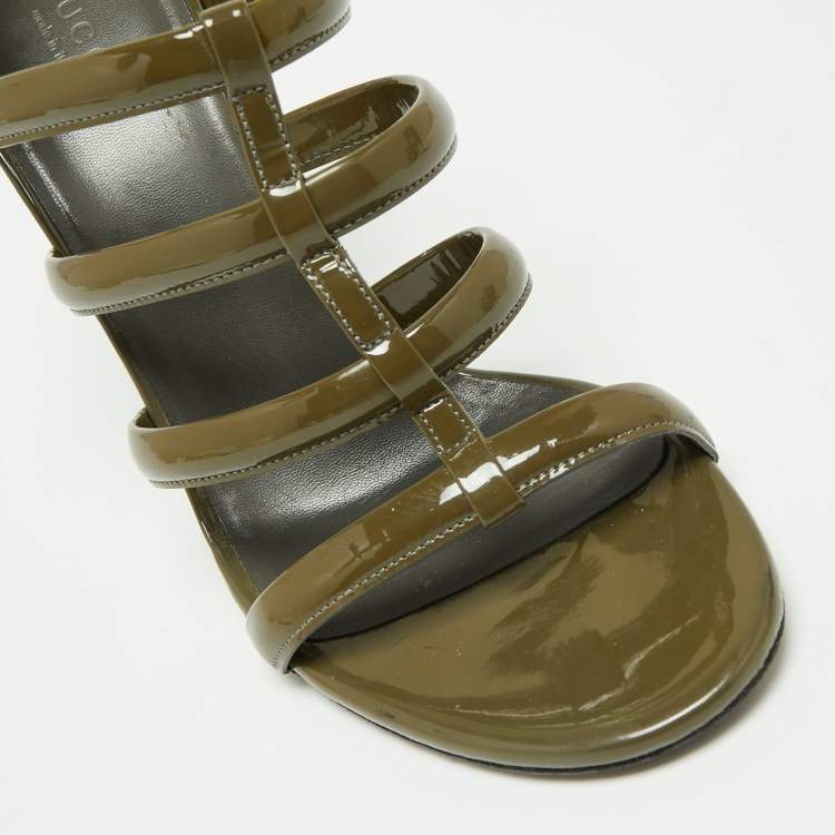 مملوكة مسبقًا Gucci Olive Green Patent Leather Ankle Strap Gladiator Sandals Size 38