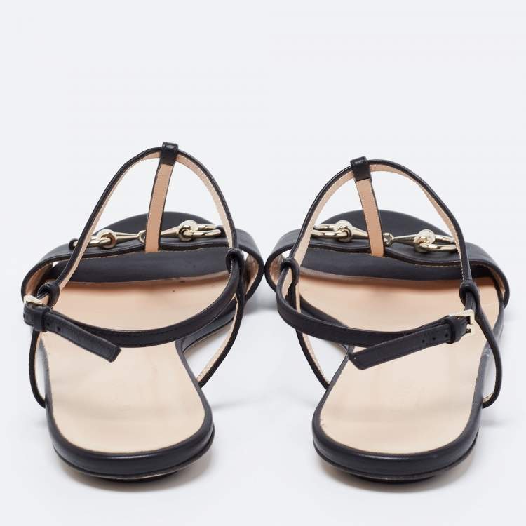 مملوكة مسبقًا Gucci Black Leather Horsebit T-Strap Flats Size 39