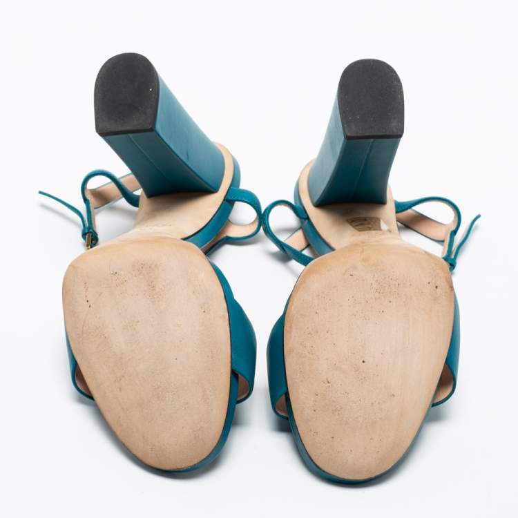 مملوكة مسبقًا Gucci Blue Turquoise Leather Horsebit Block Heel Ankle-Strap Sandals Size 39