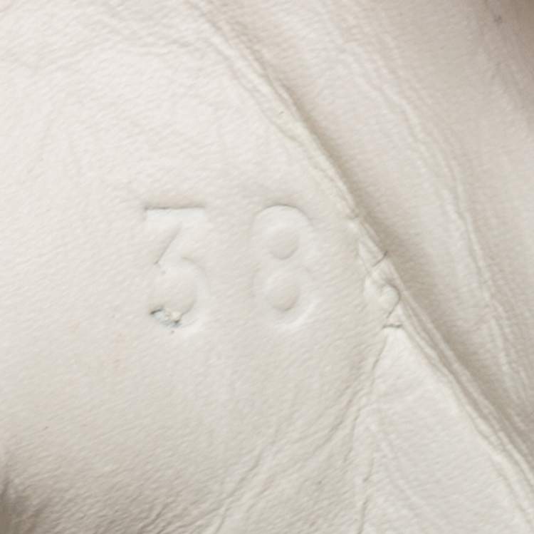 مملوكة مسبقًا Gucci White Leather Faux Pearl Embellished Platform New Ace Low-Top Sneakers Size 38.5