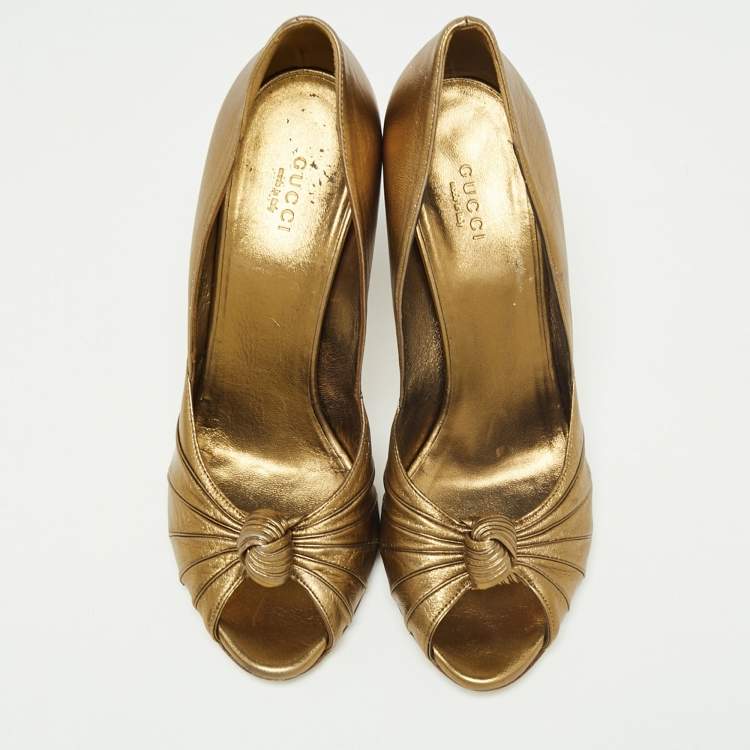 Pre Owned Gucci Metallic Bronze Leather Knot Peep Toe Pumps Size 39