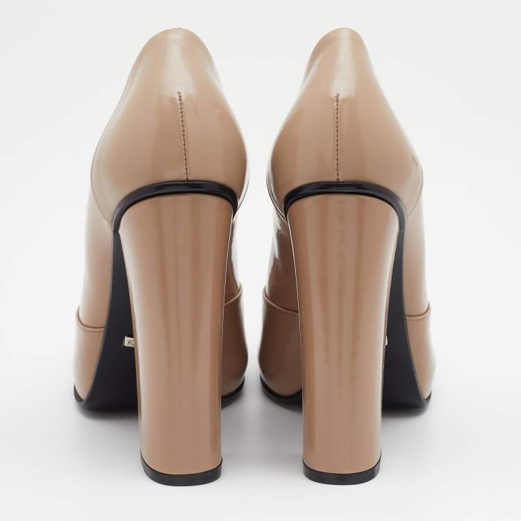 Pre Owned Gucci Beige Patent Leather Horsebit Block Heel Pumps Size 38.5