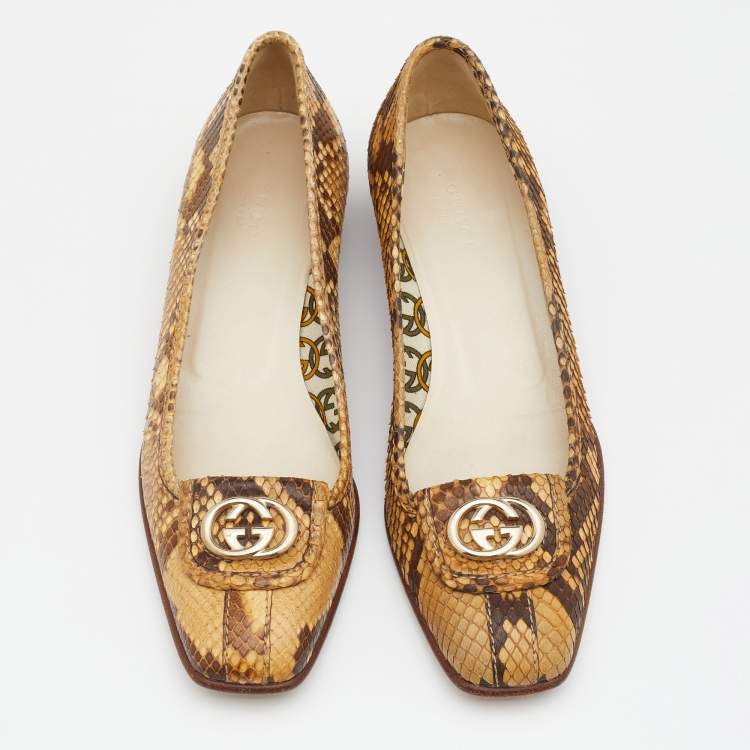 Pre Owned Gucci Beige/Brown Snakeskin Leather Interlocking G Ballet Flats Size 37