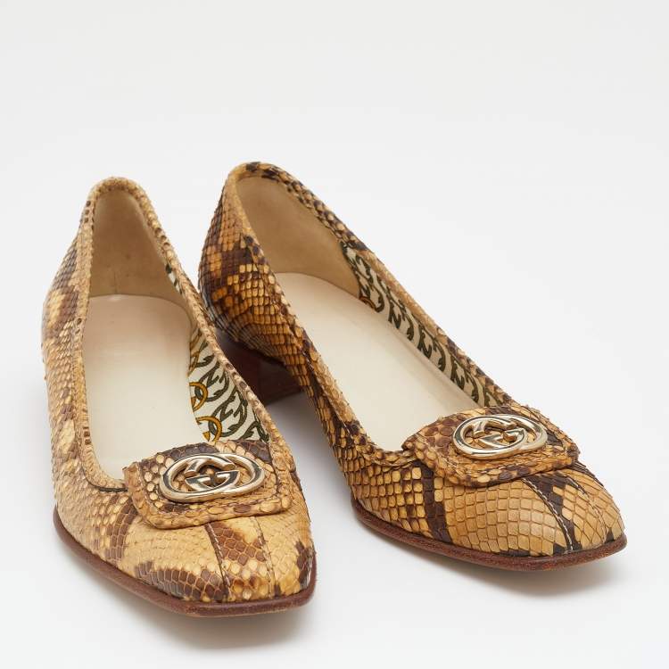 Pre Owned Gucci Beige/Brown Snakeskin Leather Interlocking G Ballet Flats Size 37