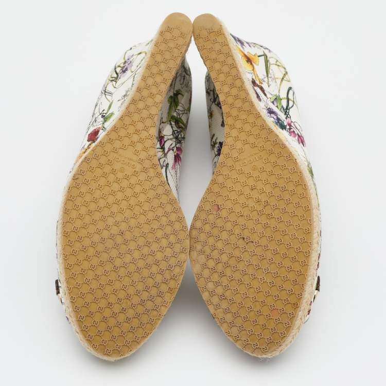 Pre Owned  Gucci Multicolor Floral Print Canvas Horsebit Peep Toe Wedge Pumps Size 39.5