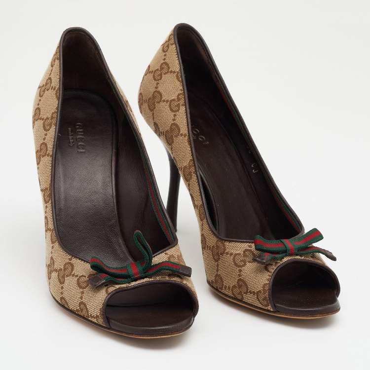 Pre Owned Gucci Beige/Brown GG Canvas And Leather Web Bow Peep Toe Pumps Size 38