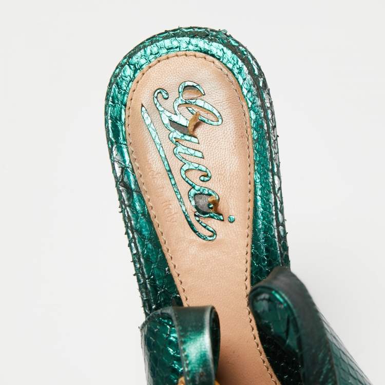 Pre Owned Gucci Metallic Green Snakeskin Embossed Leather Sofia Platform Slingback Sandals Size 36.5