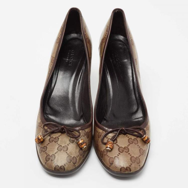 Pre Owned Gucci Brown/Beige GG Crystal Canvas Bow Round Toe Pumps Size 40