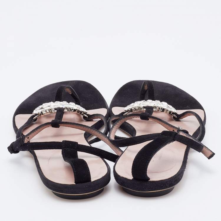 مملوكة مسبقًا Gucci Black Suede GG Interlocking Crystal Embellished Flat Sandals Size 37