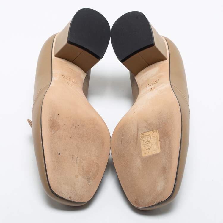 Pre Owned Gucci Beige Leather Horsebit Block Heel Pumps Size 36