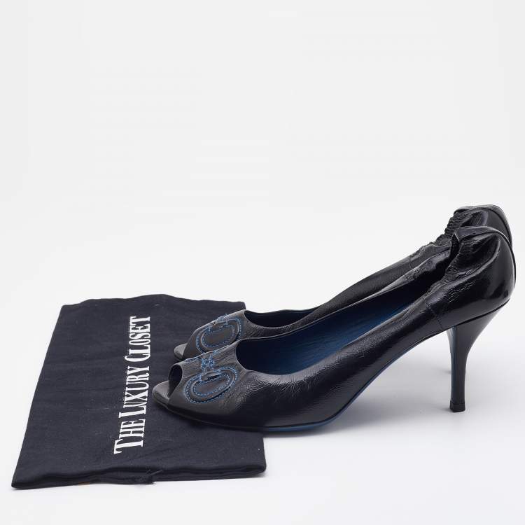Pre Owned Gucci Black Leather Horsebit Embroidered Peep Toe Pumps Size 39