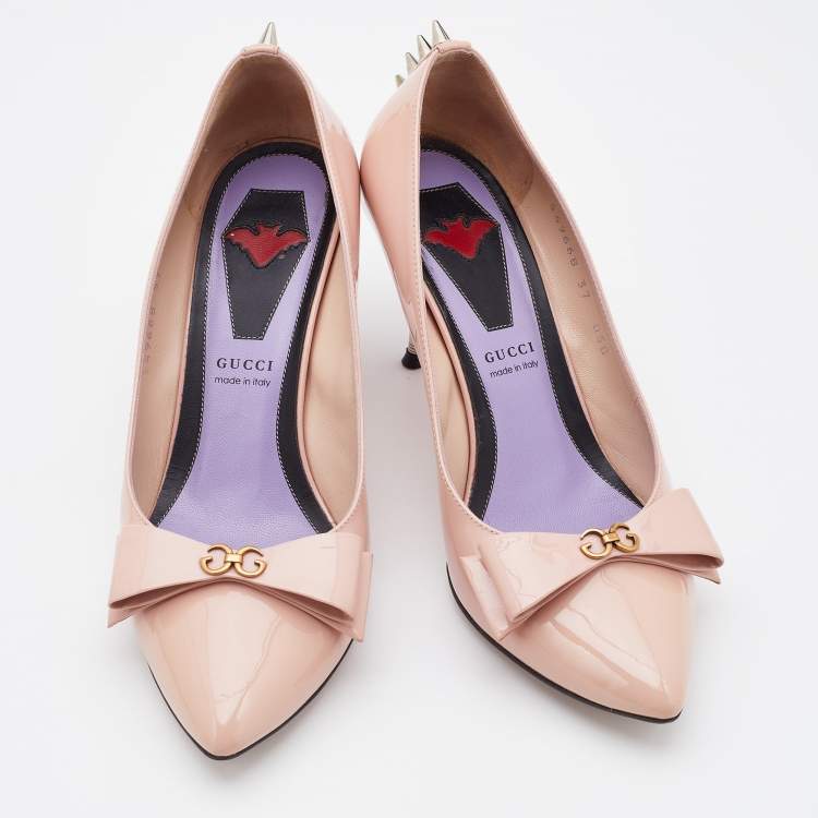 Pre Owned Gucci Light Pink Patent Leather Sadie Spike Accents Pumps Size 37