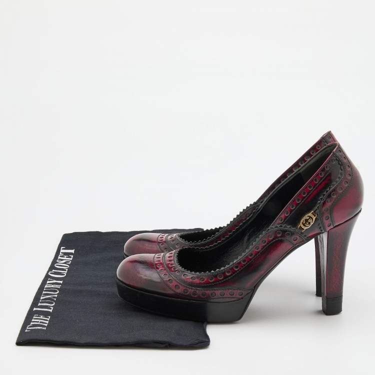 Pre Owned Gucci Black/Red Two-Tone Brogue Leather Platform Pumps Size 40.5