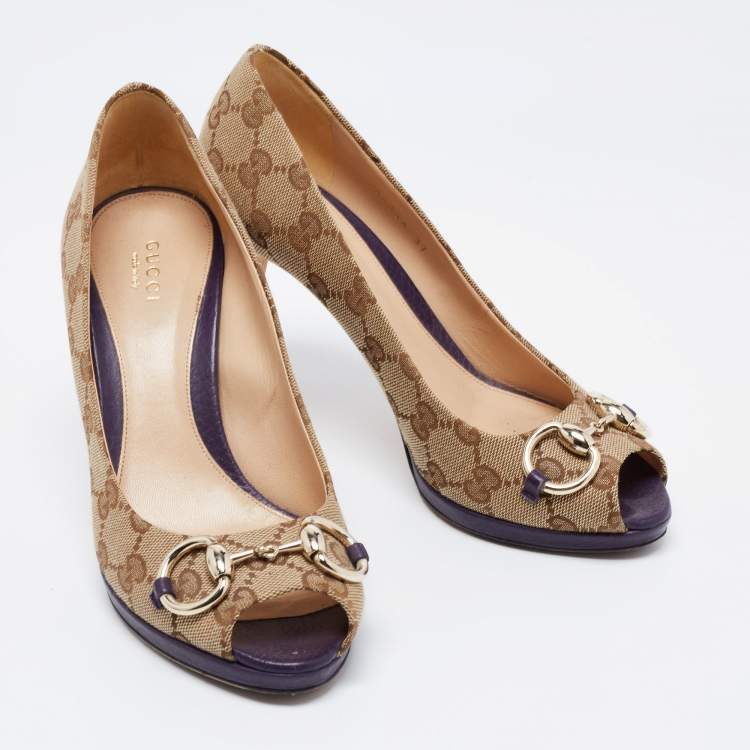 Pre Owned Gucci Brown/Beige GG Canvas Hollywood Horsebit Platform Peep Toe Pumps Size 37